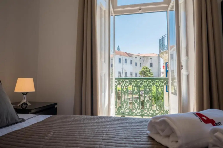 Rent4Rest Dream View Apartment Lisbon