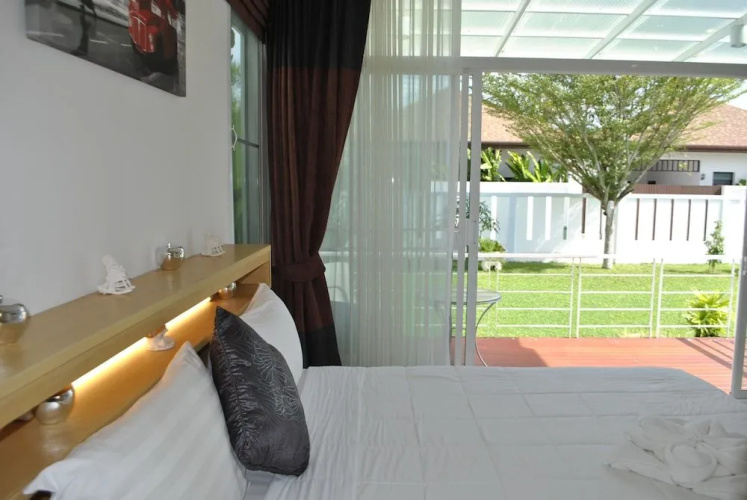 Siam Twins Villa B