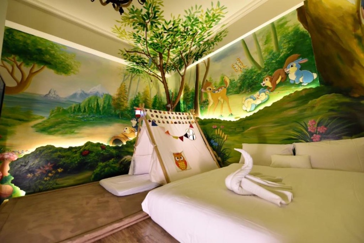 Comfort Triple room with view