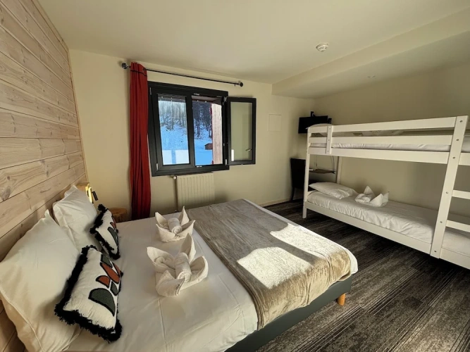Standard Quadruple room