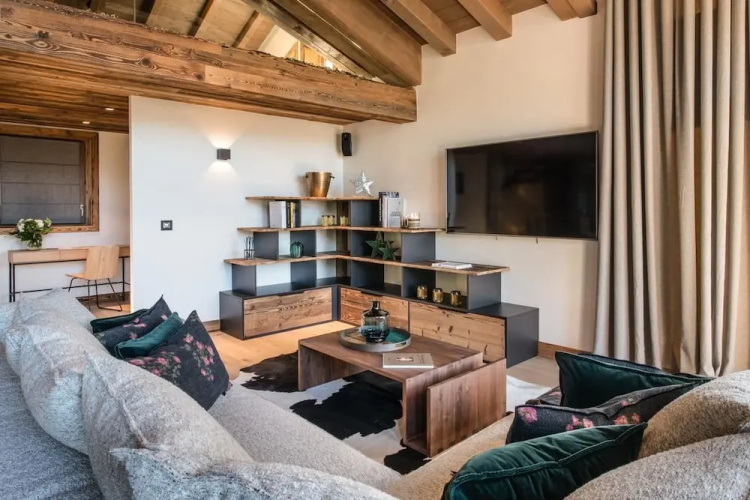 Canyon Lodge