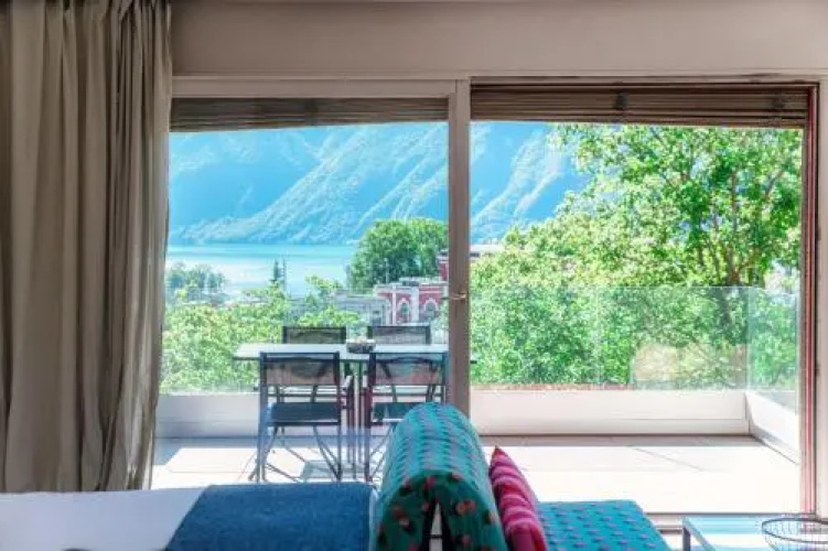 Studio-Flat with Lake View