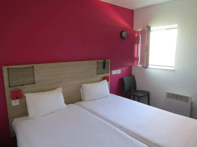 hotelF1 Cergy