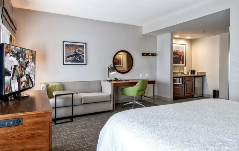 Hampton Inn And Suites Hemet