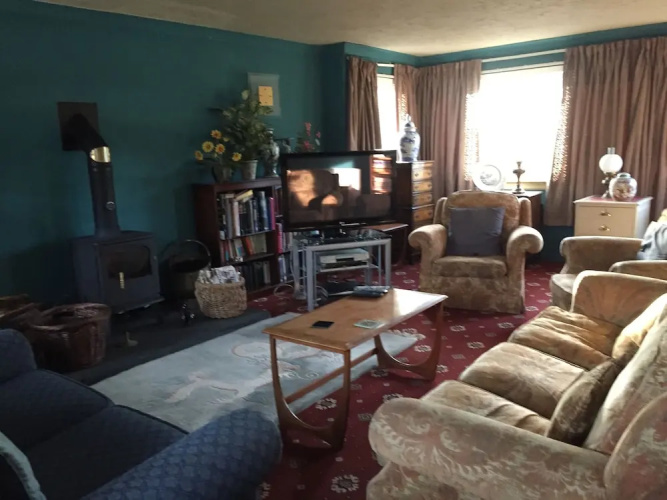 Lowri Cottage Hotel