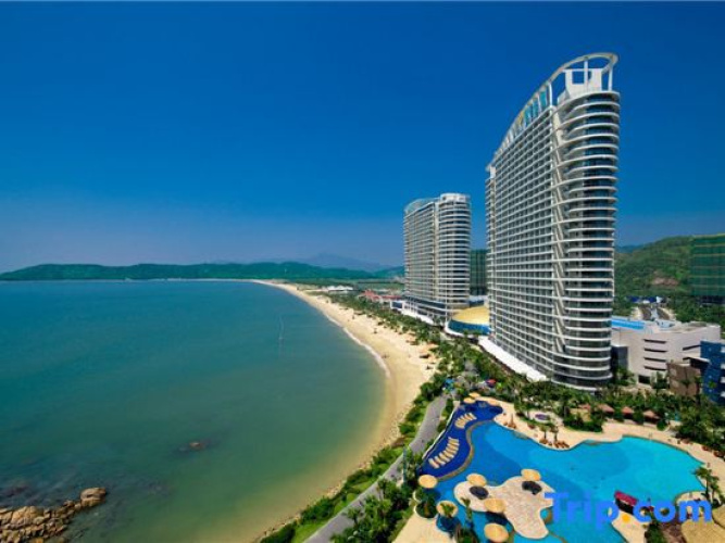 Silver Beach Seaview Holiday Inn