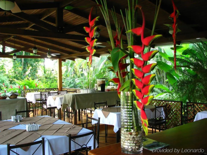 Hotel Robledal