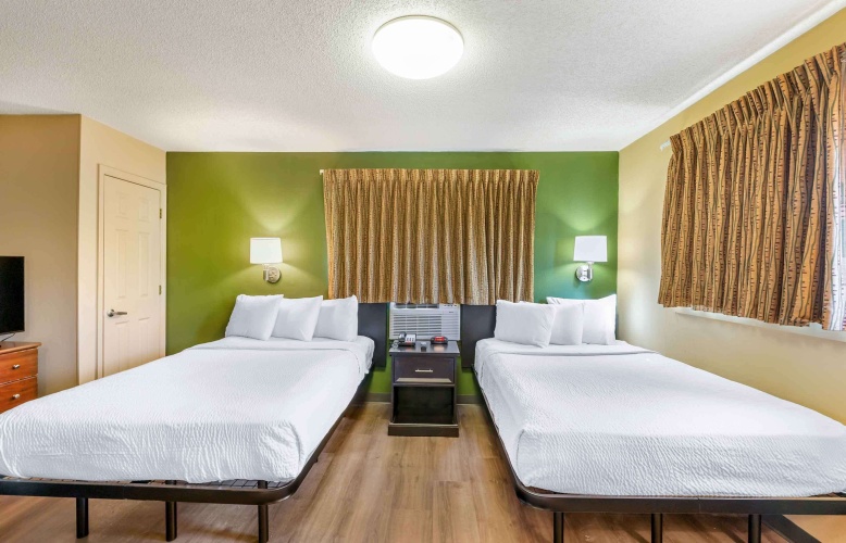 Quadruple Suite