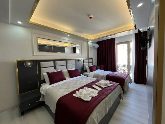 Lale Sultan Hotel