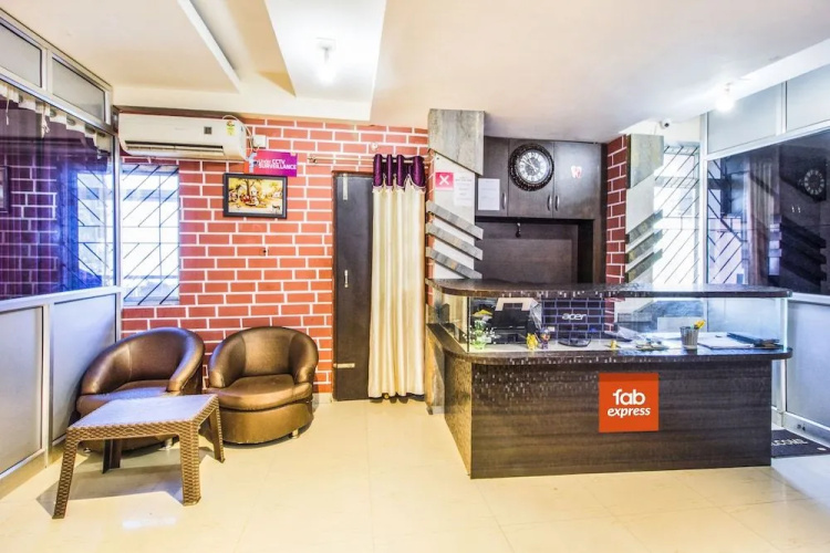 FabHotel Star Lotus