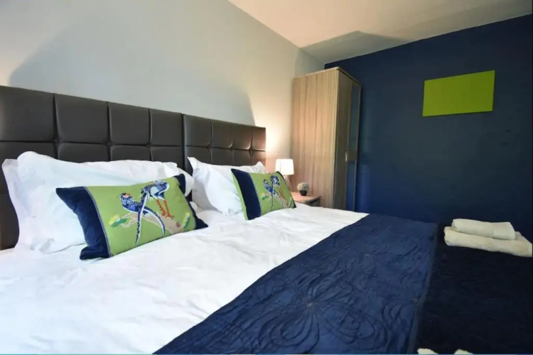 3-Bedroom Comfy Home in Solihull