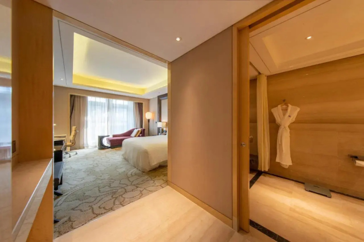 Hilton Xian