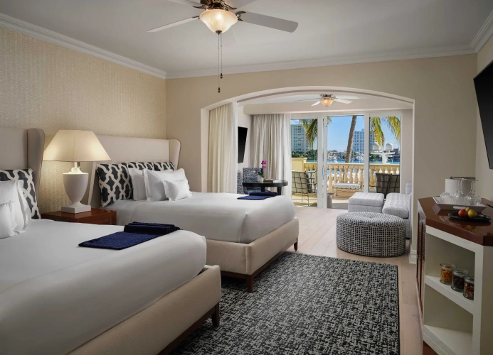 Quadruple Junior Suite with balcony and with lake view