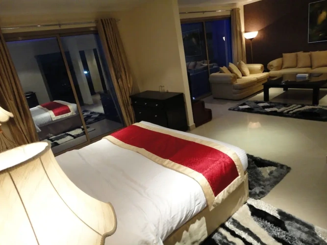 Executive Suite
