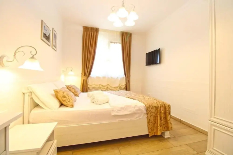 Elegant Villa With Private Pool in Bale