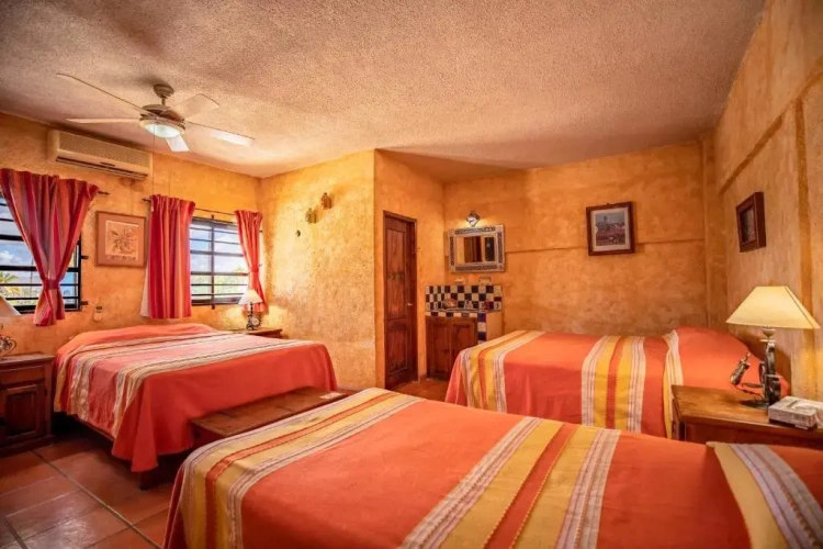 Superior Triple room