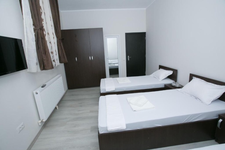 Standard Twin Family room