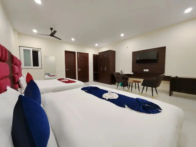 Raina's BnB