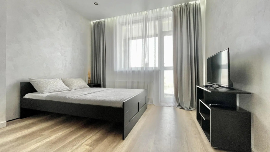 Фотография номера квартиры NeVotele (НеВотеле) на улице Чемпионов 3