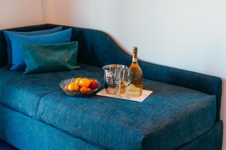 Deluxe Family room