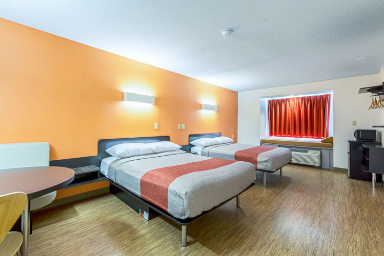 Motel 6 Indianapolis Carmel