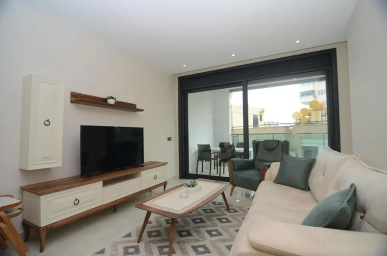 2 Bedrooms Apartment