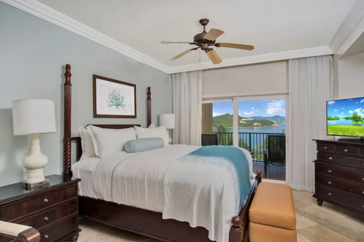 Ritz Carlton Club 2BR Residence