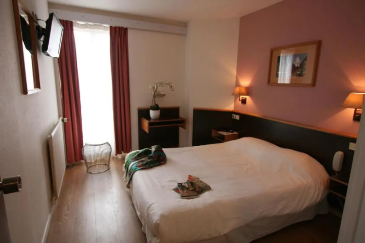 Hotel Denfert Montparnasse
