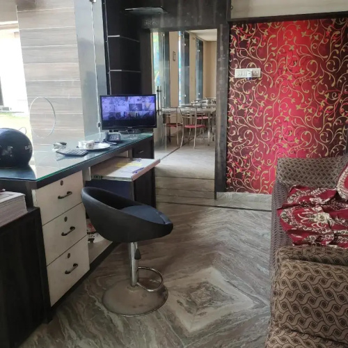 OYO 87194 Hotel Vijayraj