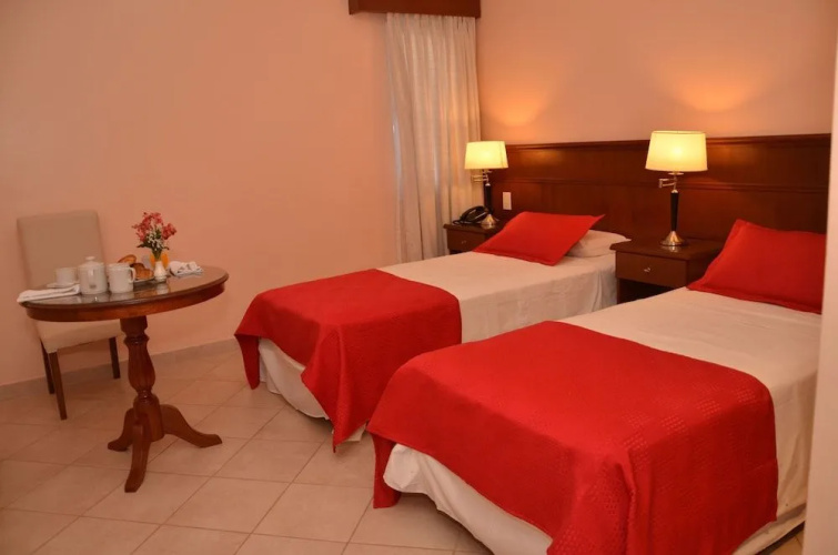 RealNoa Hotel