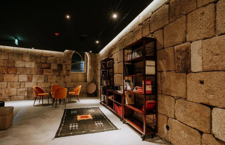 Exmo Hotel by Olivia