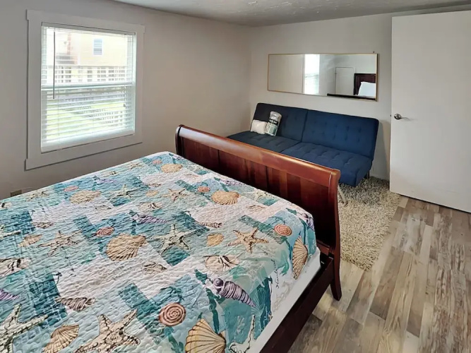 Surfside Beach Bungalow by Ryson Vacation Rentals