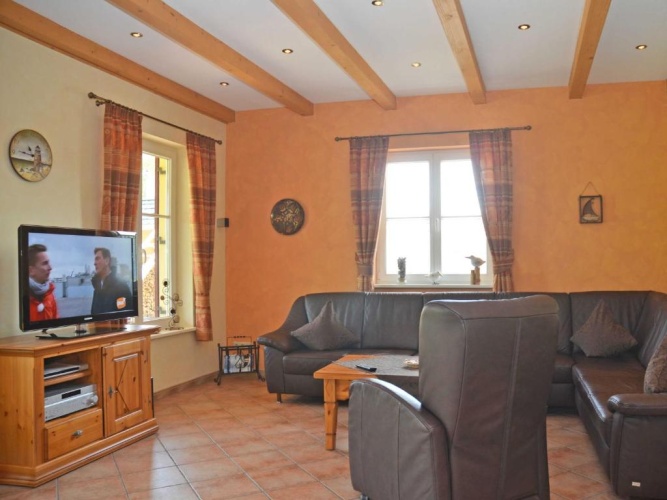 3 Bedrooms Cottage
