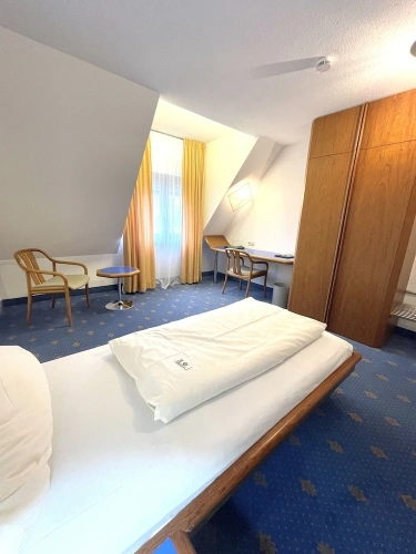 Standard Single room with courtyard view