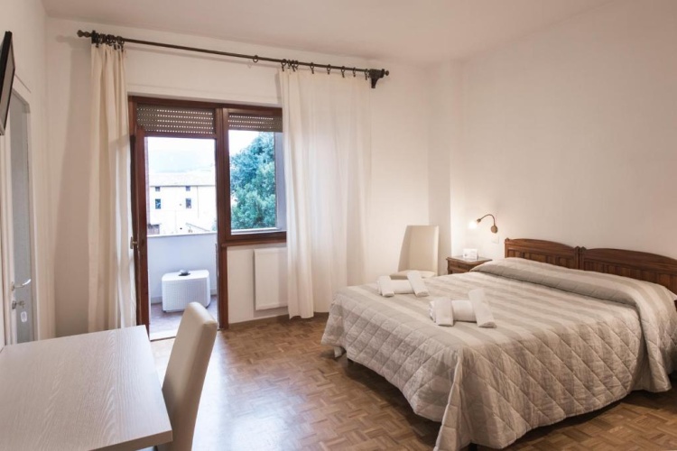 1 Bedroom Apartment with balcony