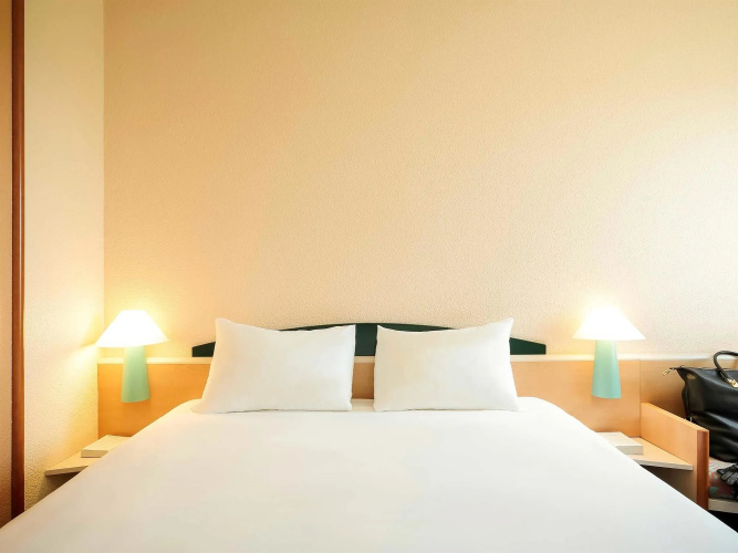 ibis Narbonne
