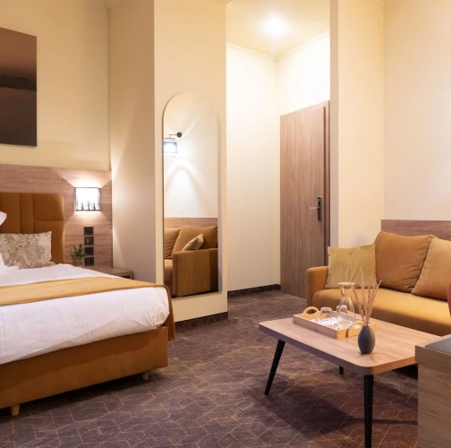 Classic Double room with city view