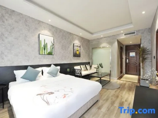 Luxury Family Suite