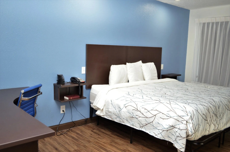 Athena Inn