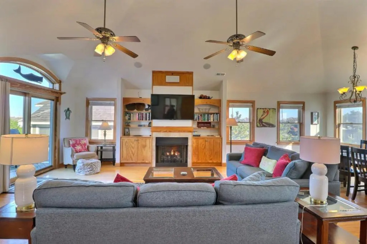6155 Designed to Please Water Views