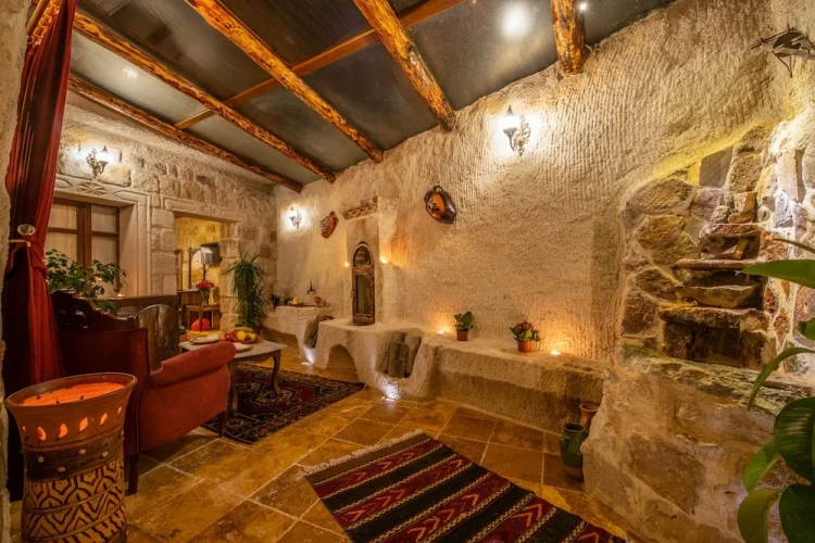 Deluxe Fireplace Suite