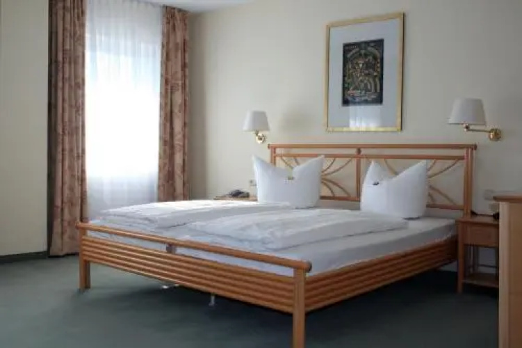 Hotel Am Wariner See