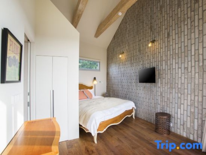 Premium Family room