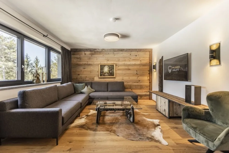 Deluxe Chalet