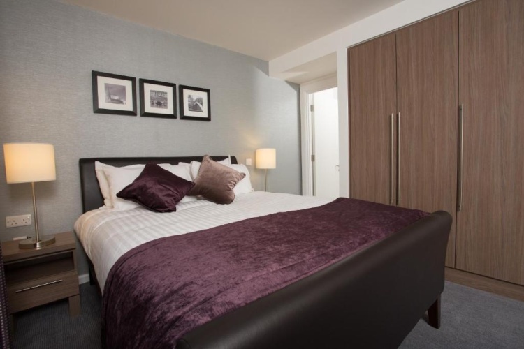 Double Studio Suite with city view