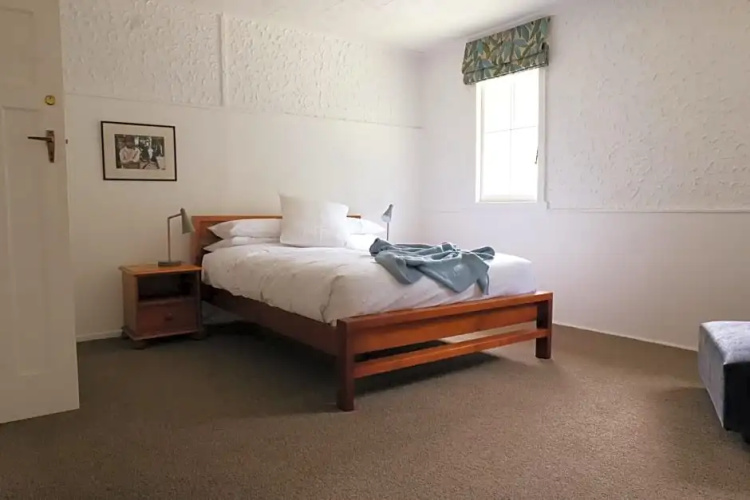 Muriwai Lodge