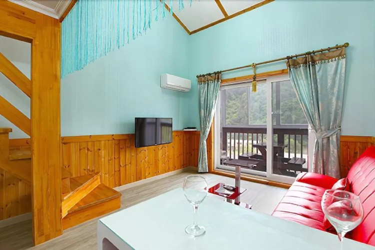 Gapyeong Boratvithyanggi Pension