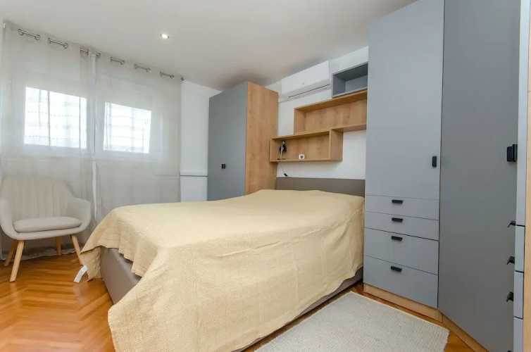 Apartment Sunny