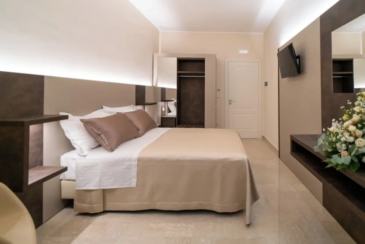 Classic Quadruple room