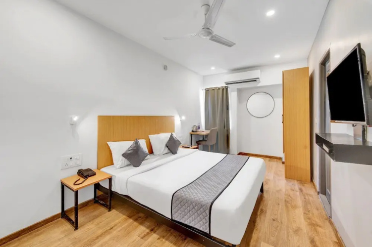 UPAR Hotels Uthandi ECR
